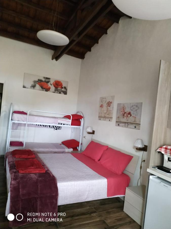 Monolocale Belvedere Su Porto Rotondo Кугнана Екстер'єр фото